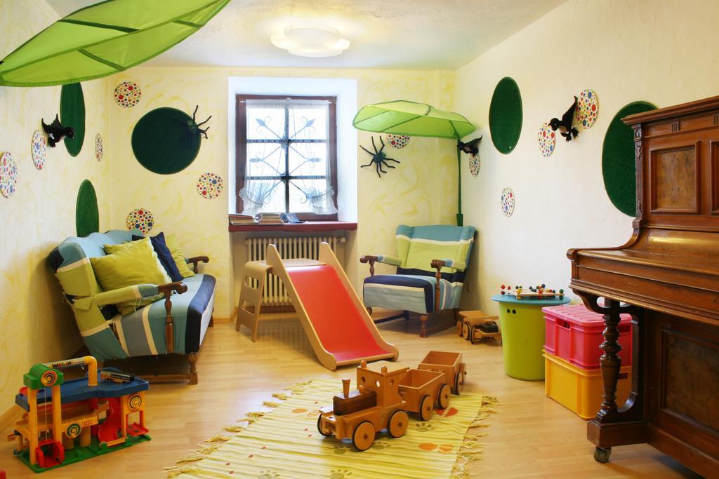 פלדברג Hotel Adler Baerental מראה חיצוני תמונה