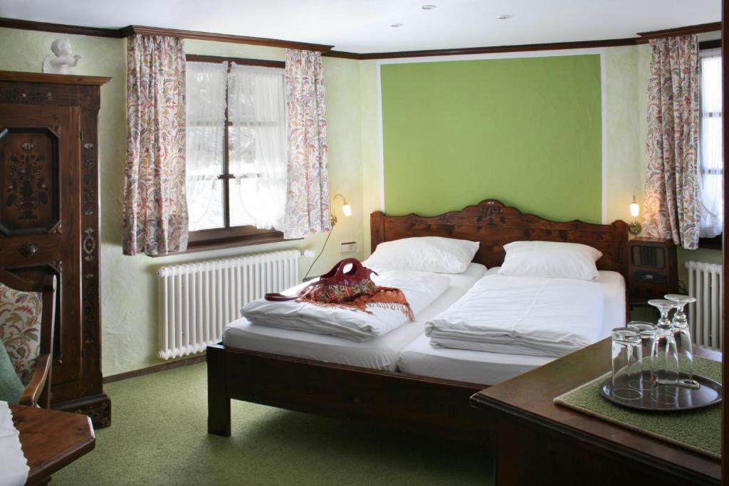 פלדברג Hotel Adler Baerental חדר תמונה